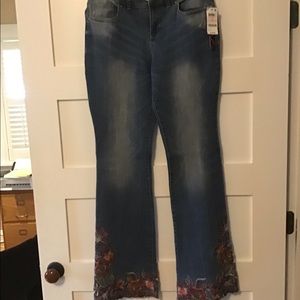 Bootleg Jean with embellished legs